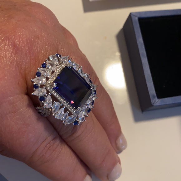 Simulated sapphire diamond sterling silver ring - Picture 4 of 7